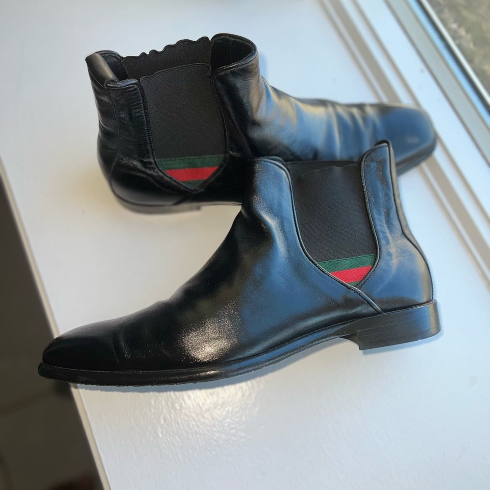 Gucci leather shoes